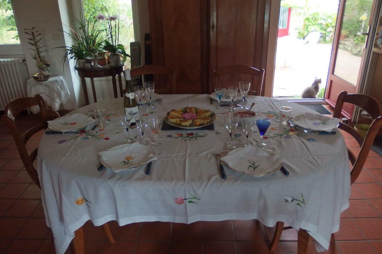 Les Trois Etangs Bed & Breakfast Saint-Viaud Exterior photo